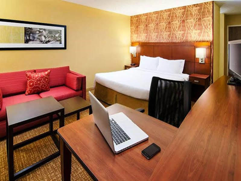 Sonesta Select Spartanburg Εξωτερικό φωτογραφία